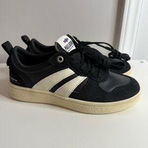 Palladium PALLACUP FLAME LTH Black and White Sneakers EU 37 NWT